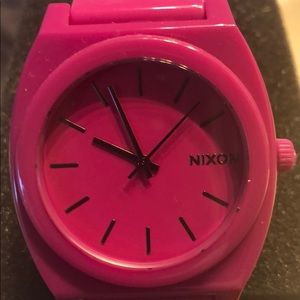 Nixon Fusha fashion WATCH!! Adorable!